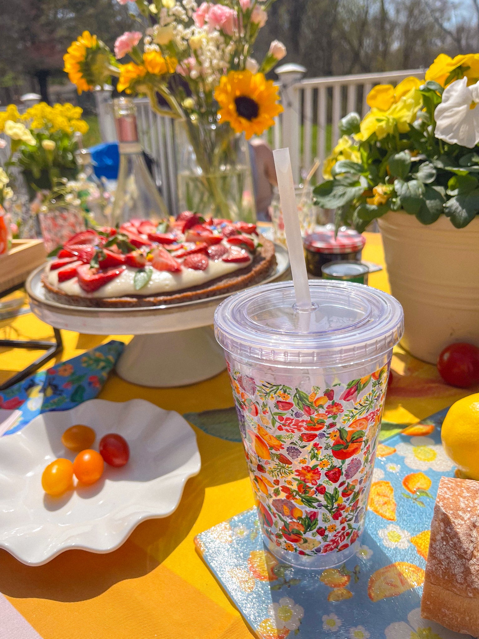Citrus Garden Plastic Tumbler