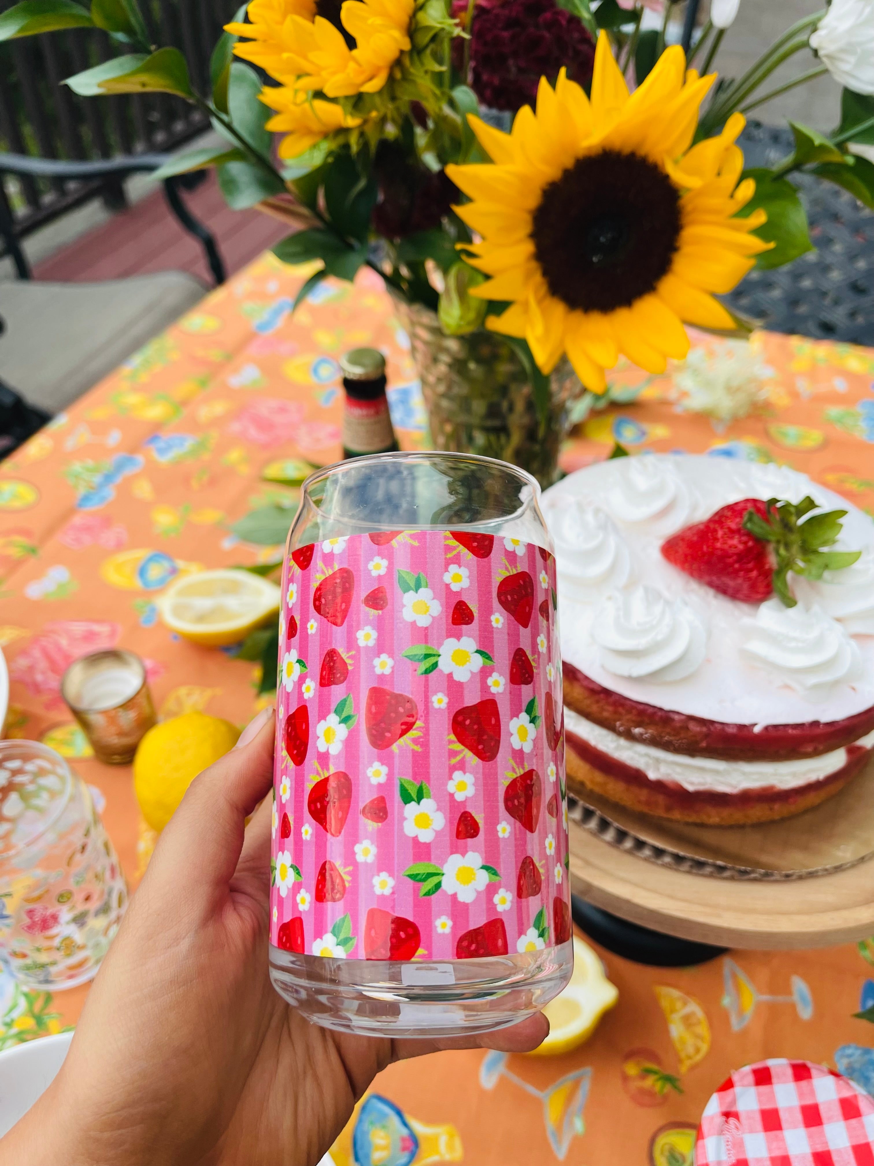 Strawberry Stripe | Everyday Can Glass 🍓