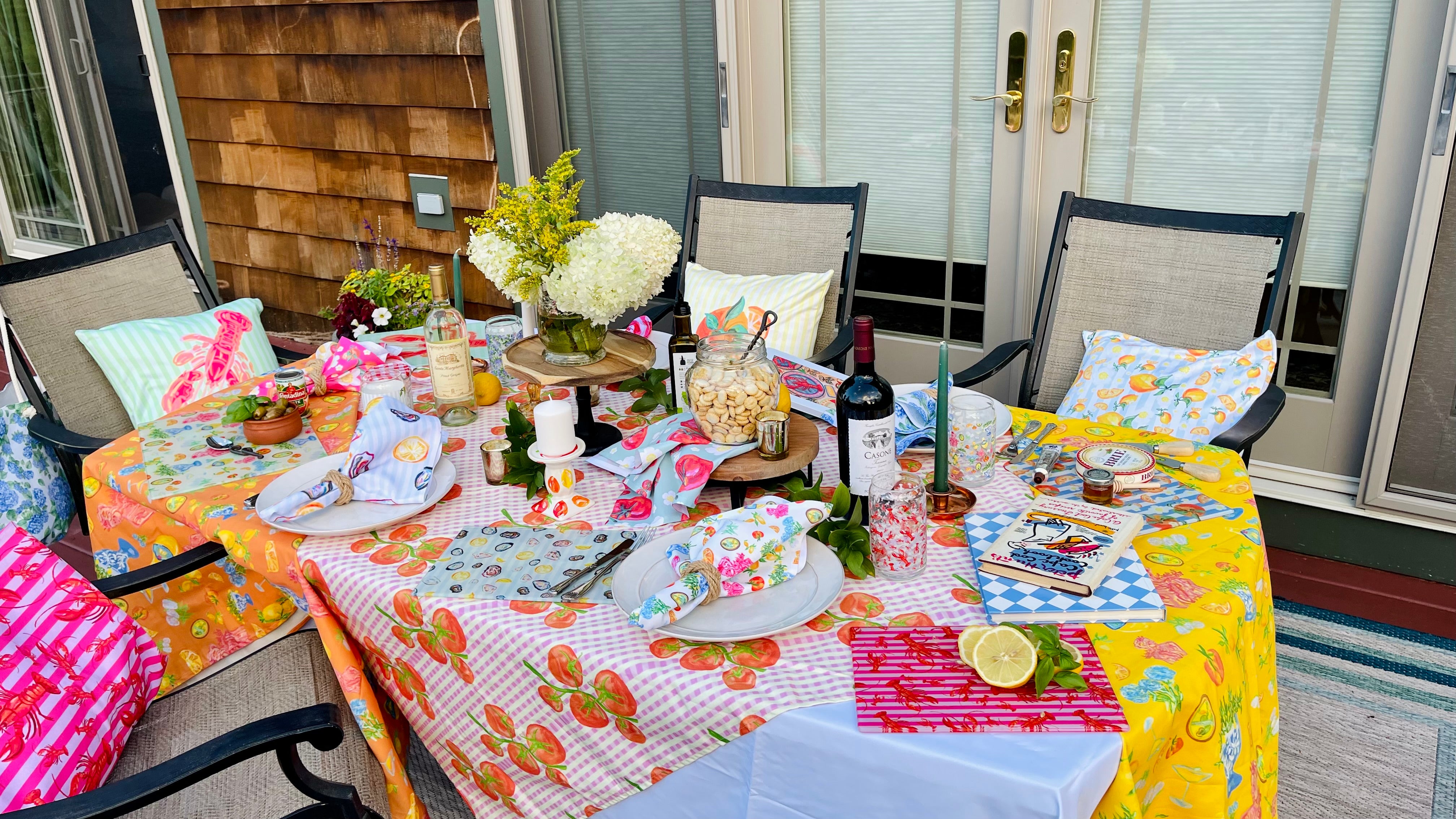 Gingham Tomato | Square Tablecloth 🍅