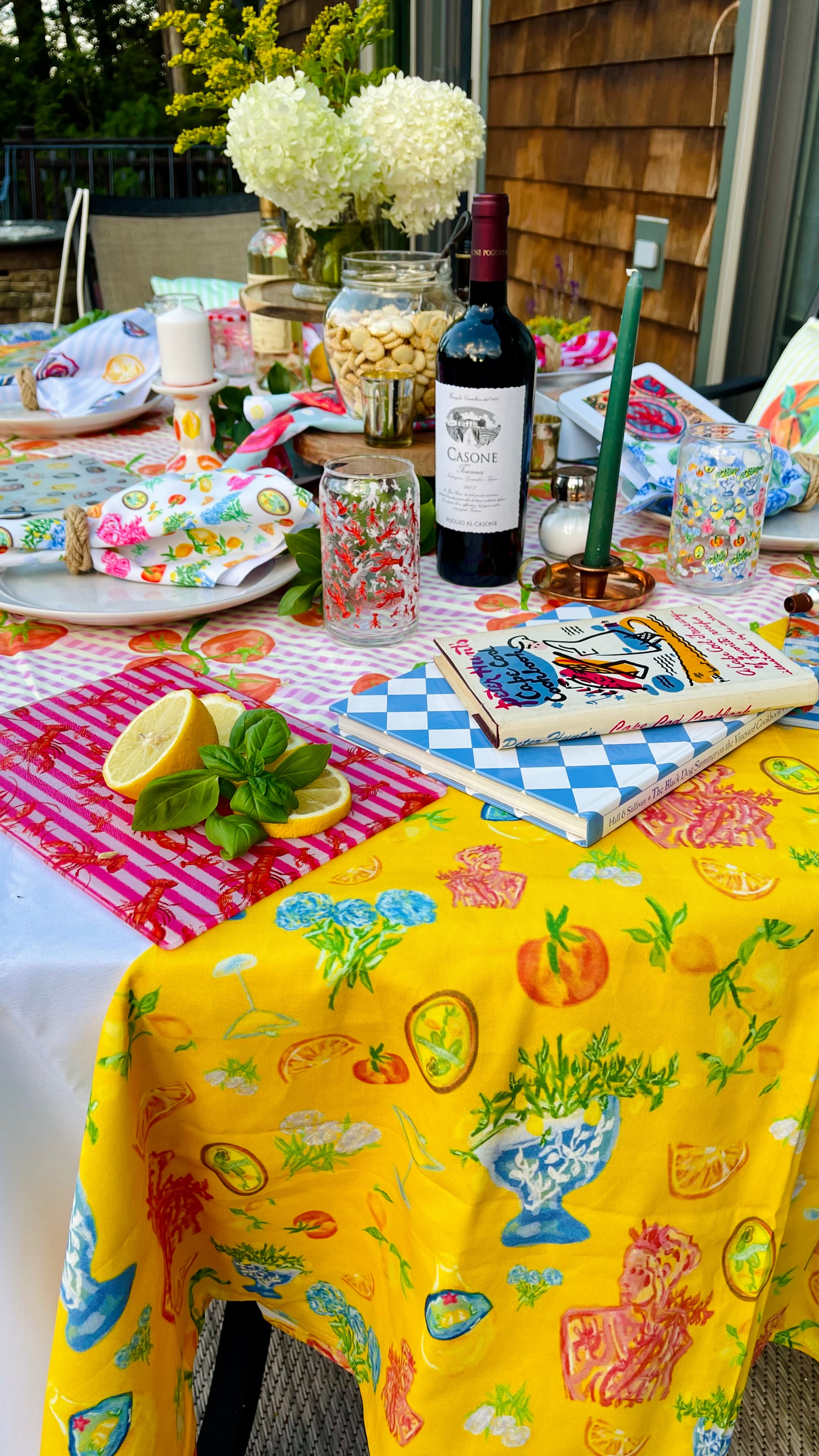 Italian Summer | Yellow Square Tablecloth 🍋