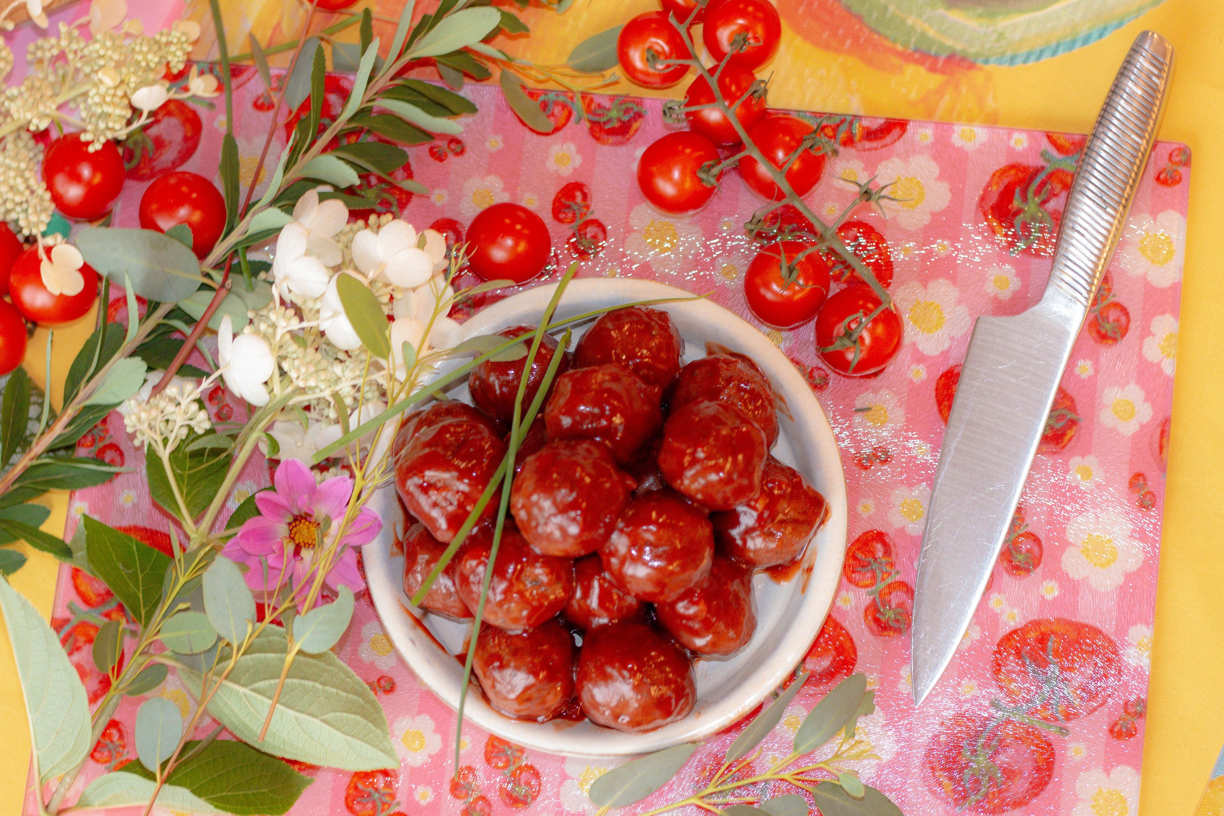 Tomato Garden | Glass Cutting Board 🍅